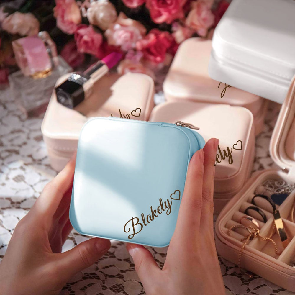Custom Name Heart Jewelry Box, Vegan Leather Jewelry Travel Case Organizer Box, Birthday/Wedding/Bachelorette Party Gift for Mother/Wife/Bridesmaids