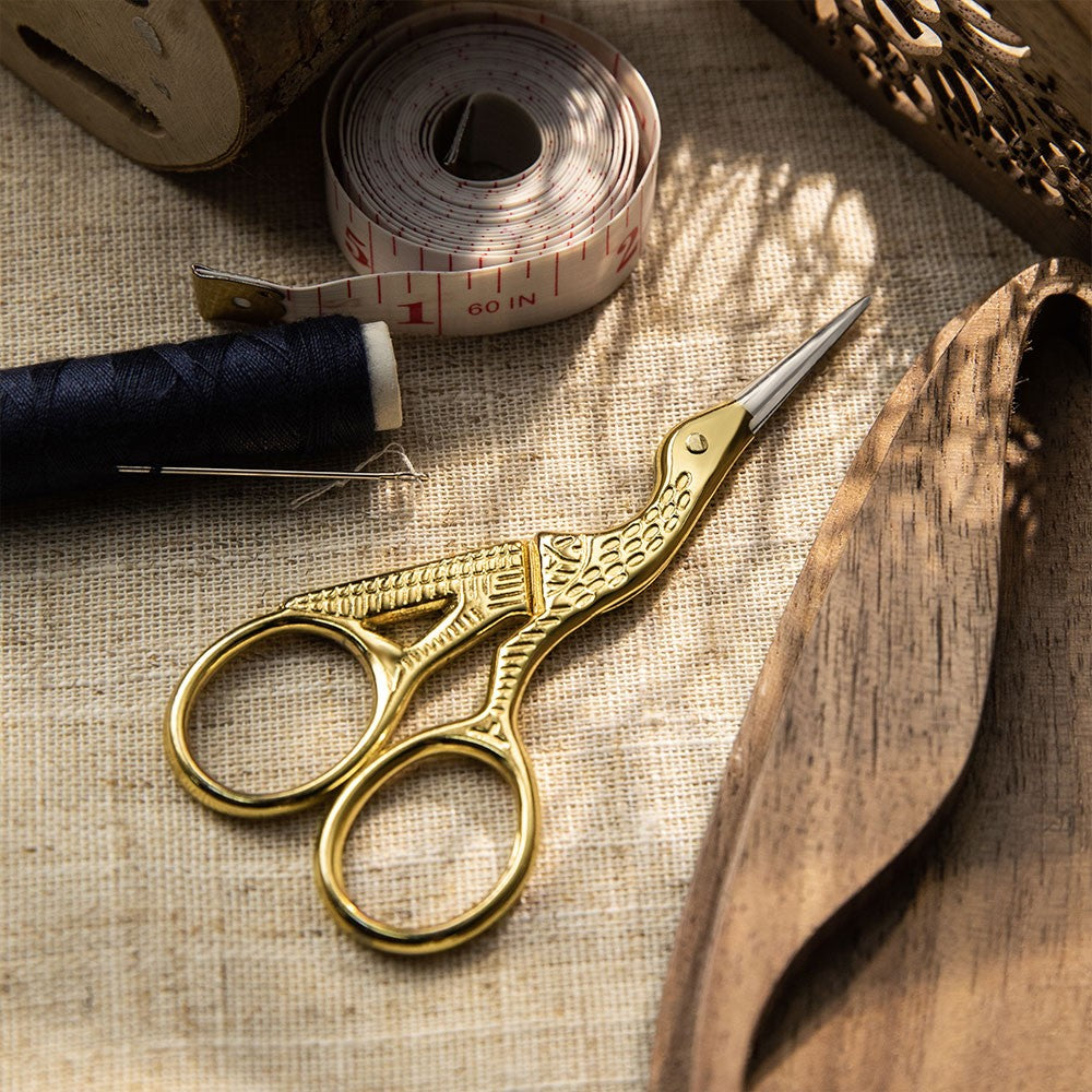 Custom European/Stork Style Scissor with Engraved Wood Magnetic Box, Vintage Art Embroidery Scissors, Needlework Small Sewing Scissors, Gift for Women