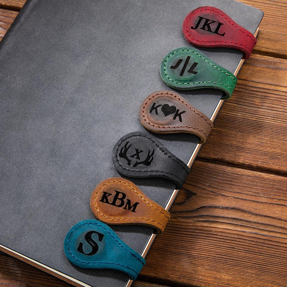 Personalized Vintage Leather Bookmark, Custom Name Flipped Bookmark, Leather Accessory, Wedding/Reading/Anniversary Gift for Him and Her