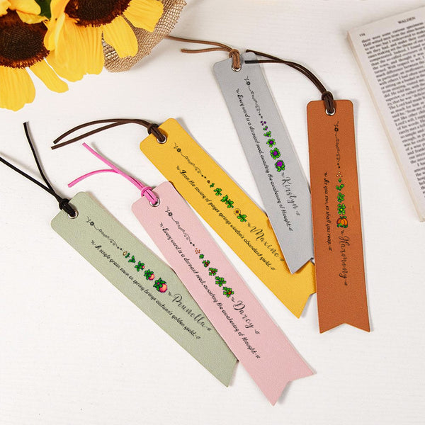 Personalized Pixel Style Leather Bookmark, Customized Name and Motto, Pastoral Style Bookmark, Gift for Students/Family/Book Lovers/Countryside Lovers