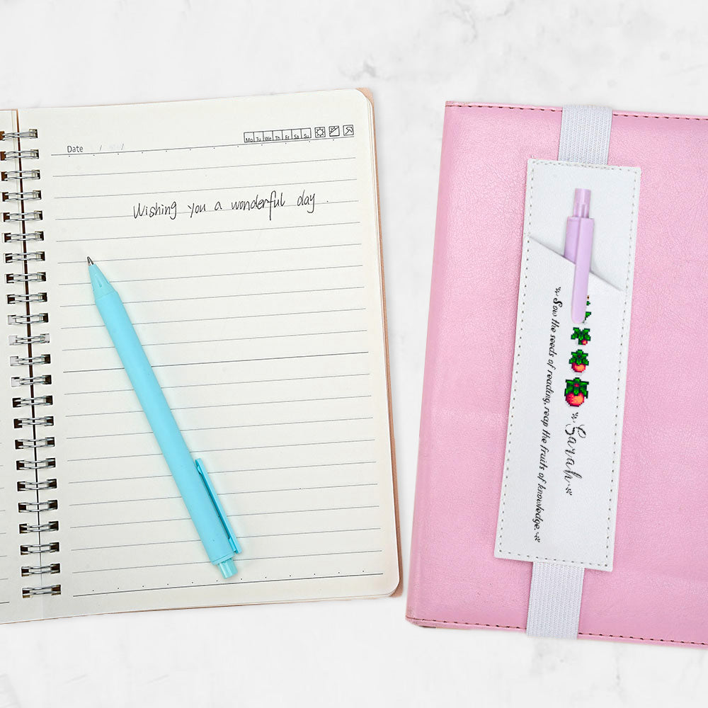 Personalized Pixel Style Leather Bookmark Band, Crop Growth Pencil Pocket Bookmark, Customized Name and Motto Leather Bookmark, Reading Accessory, Gift for Bookworms