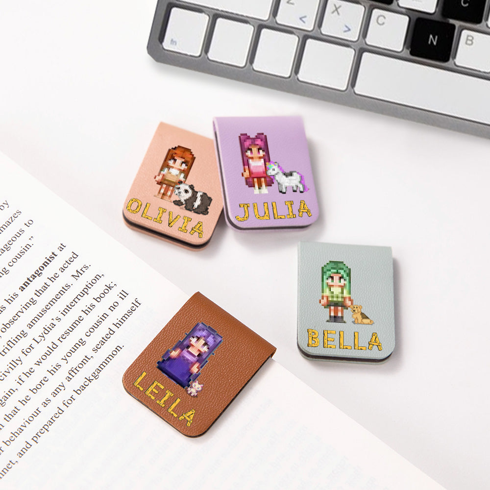 Personalized Pixel Style Leather Magnetic Bookmark, Custom Character and Name Magnetic Bookmark, Book Accessory, Gift for Teachers/Students/Readers/Book Lovers