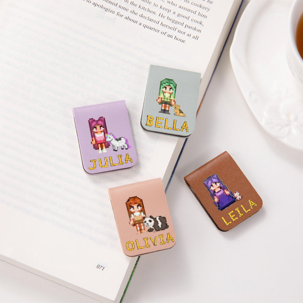 Personalized Pixel Style Leather Magnetic Bookmark, Custom Character and Name Magnetic Bookmark, Book Accessory, Gift for Teachers/Students/Readers/Book Lovers