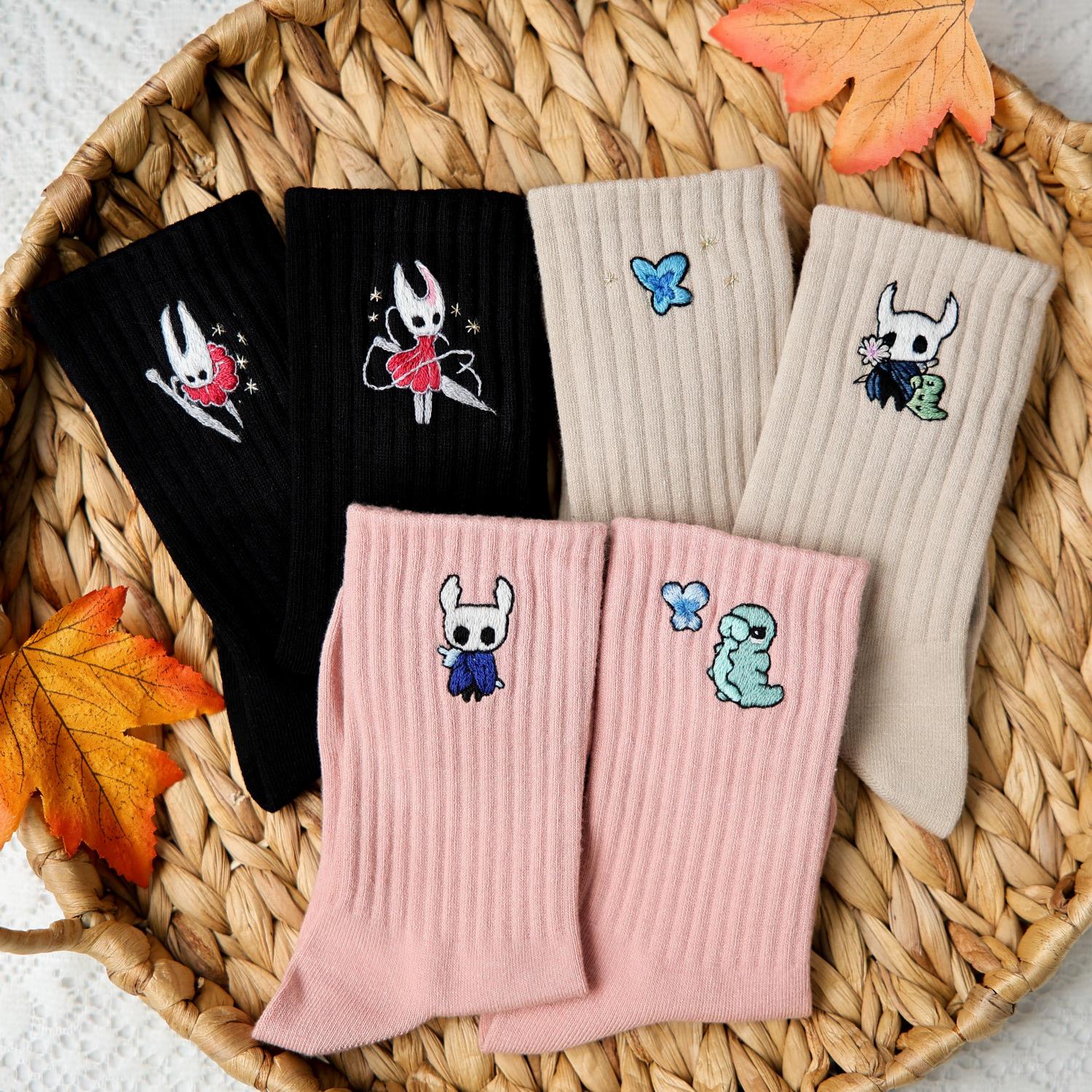 Handmade Embroidered Hollow Knight Socks – Gamer Anime Cosplay