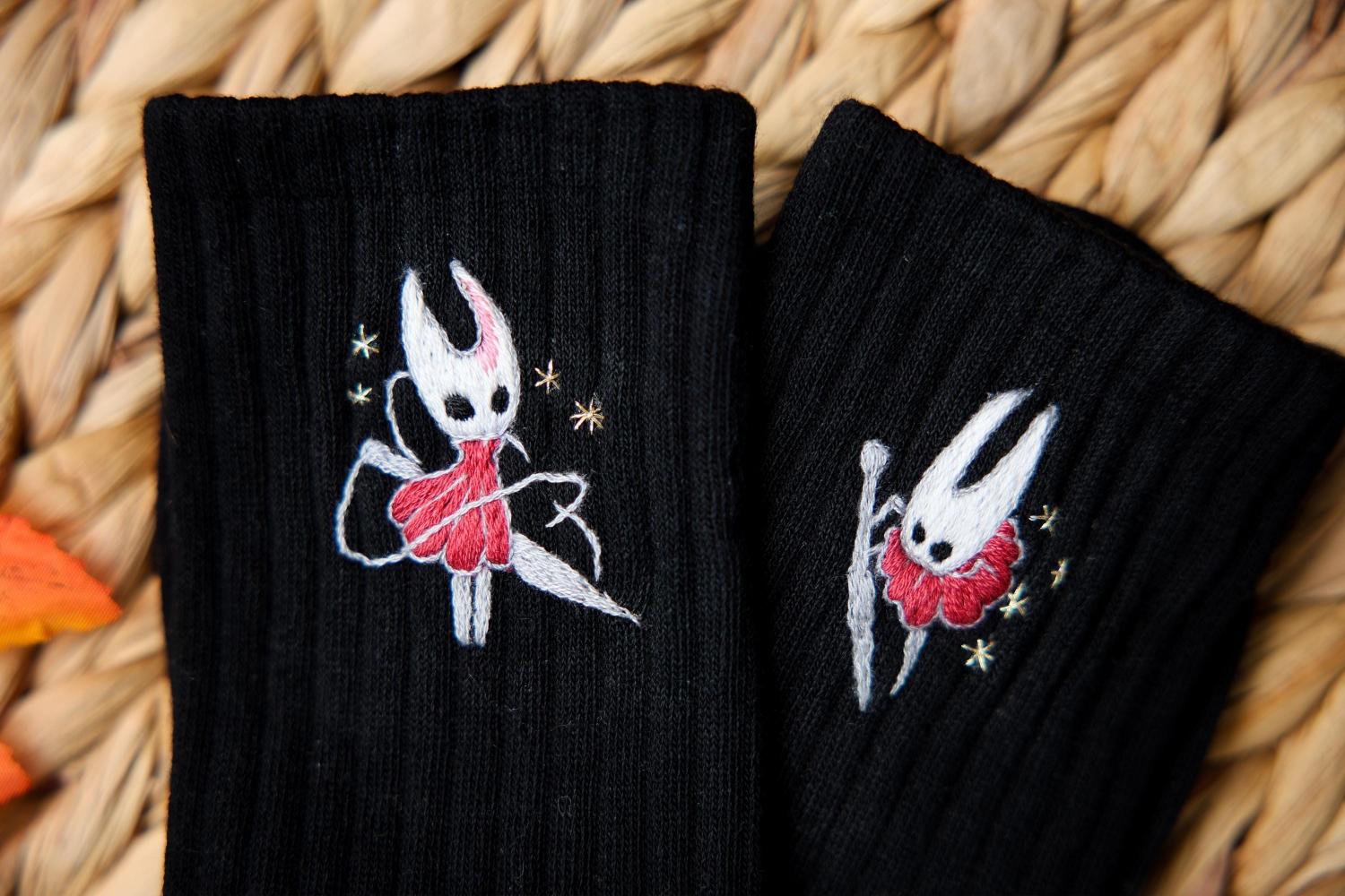 Handmade Embroidered Hollow Knight Socks – Gamer Anime Cosplay