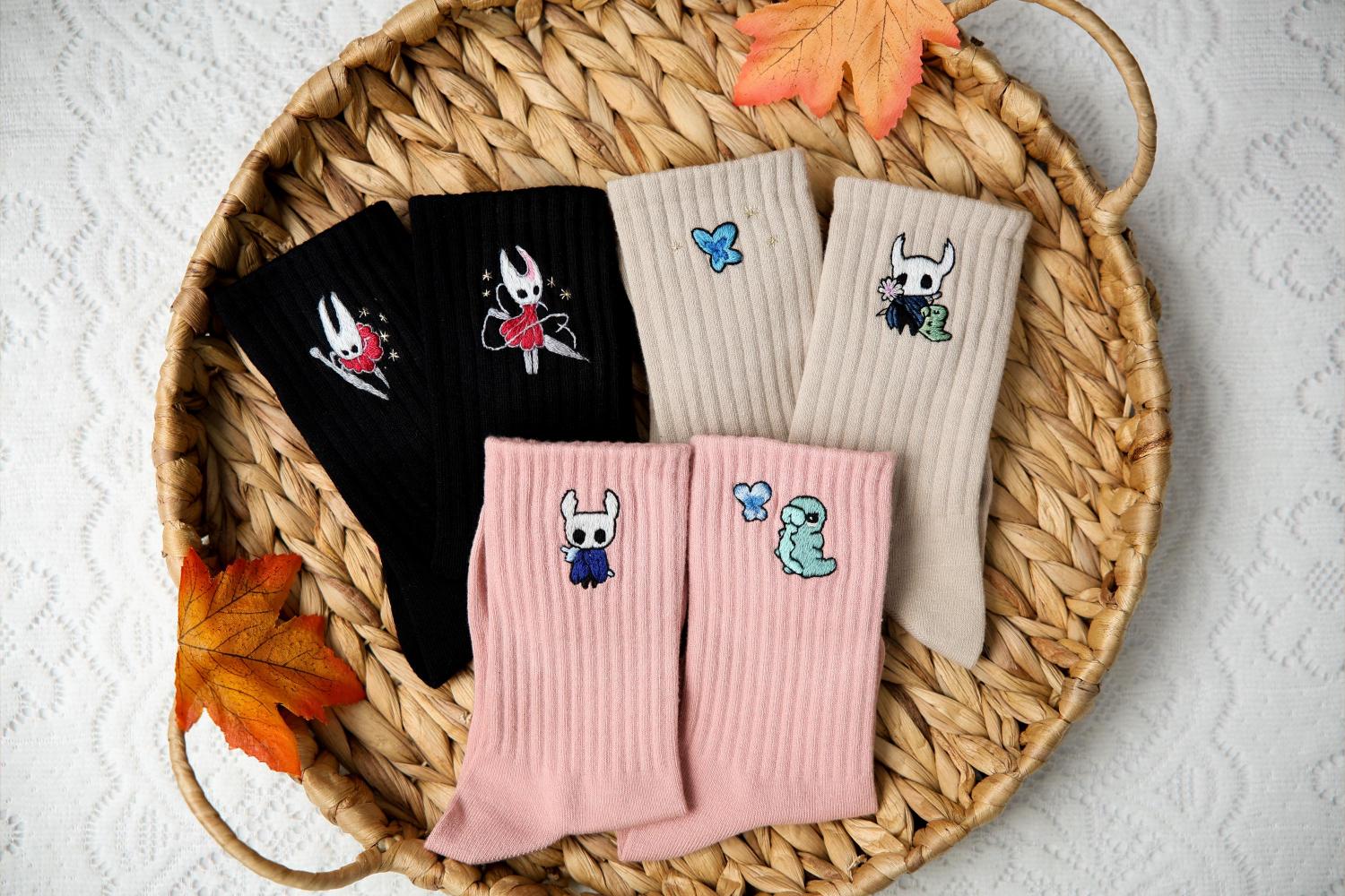 Handmade Embroidered Hollow Knight Socks – Gamer Anime Cosplay