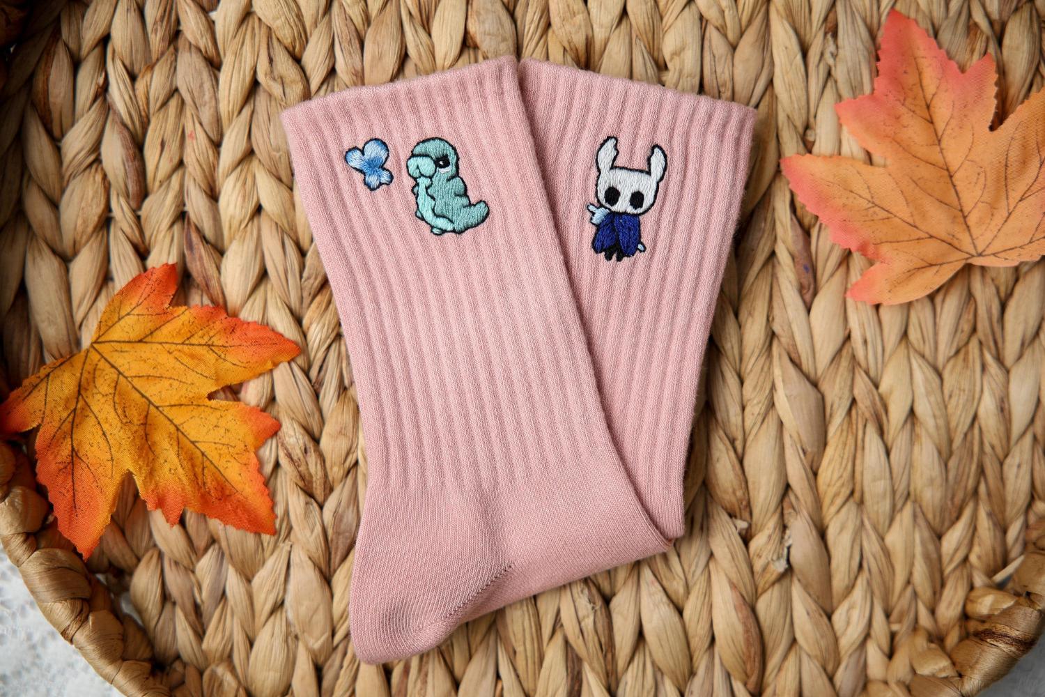 Handmade Embroidered Hollow Knight Socks – Gamer Anime Cosplay