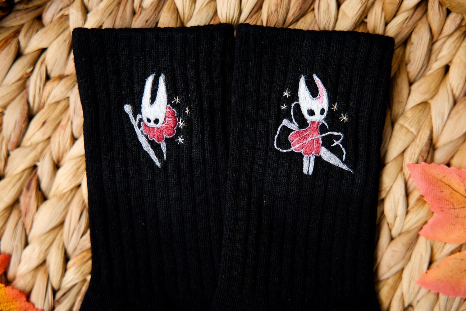 Handmade Embroidered Hollow Knight Socks – Gamer Anime Cosplay